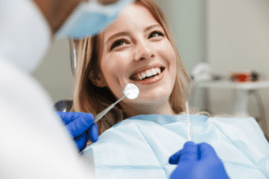 Teeth Whitening vs Veneers aspen dental dentist in cherry creek denver co